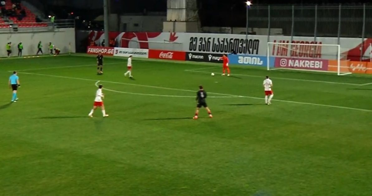 U19