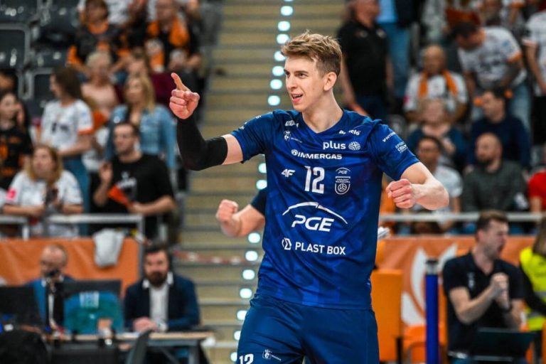 Artur Szalpuk